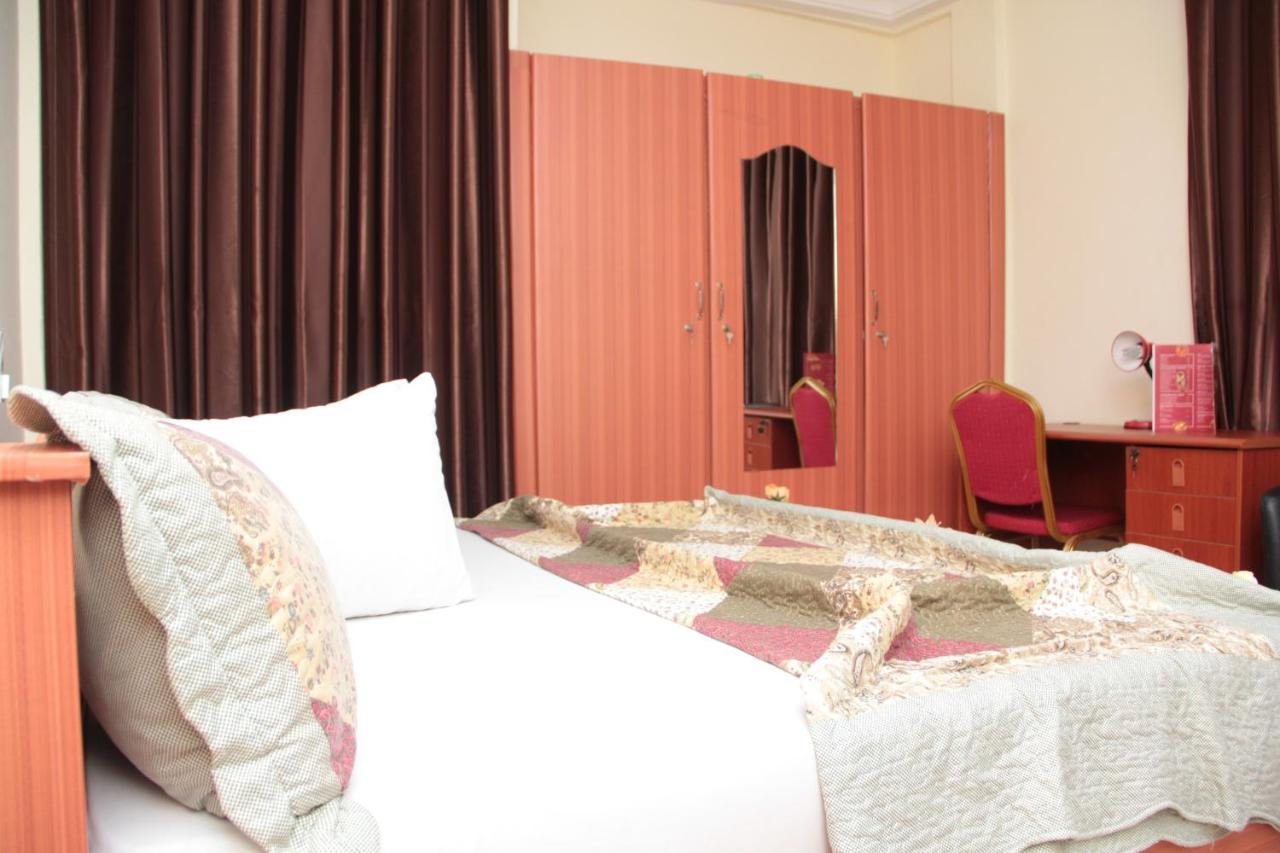 Nbangba Hotel Techiman Экстерьер фото
