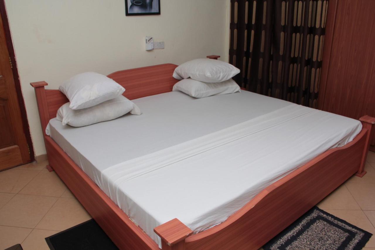 Nbangba Hotel Techiman Экстерьер фото