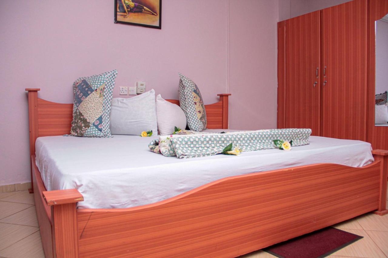 Nbangba Hotel Techiman Экстерьер фото
