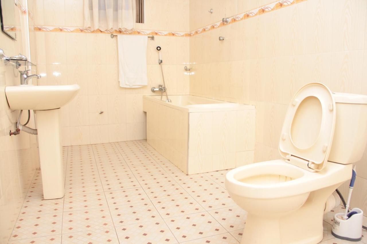 Nbangba Hotel Techiman Экстерьер фото